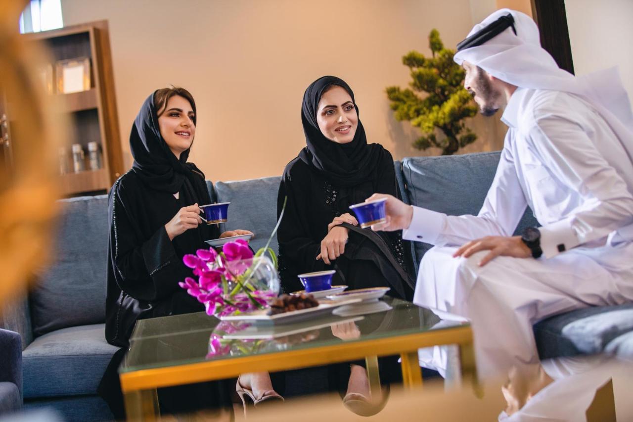 Centara West Bay Hotel & Residences Doha Eksteriør bilde Arabian coffee
