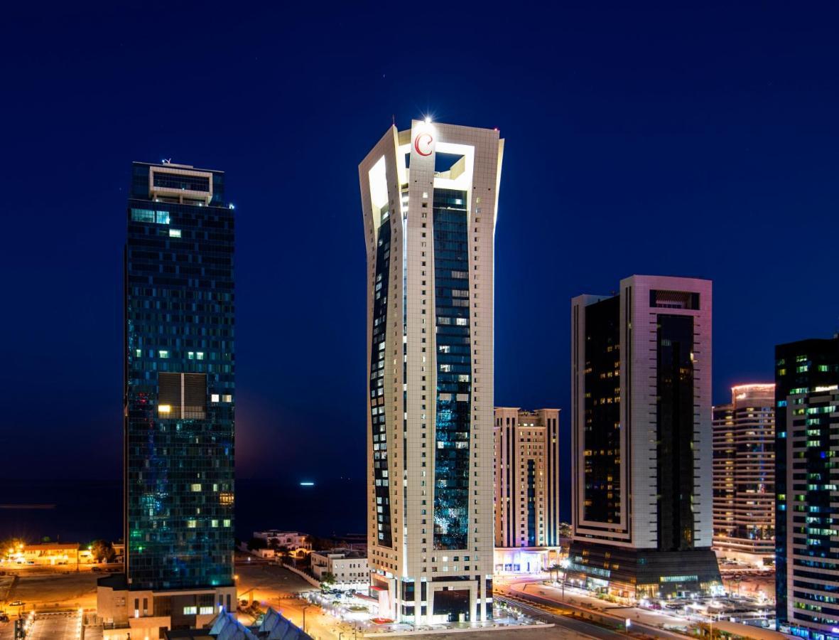 Centara West Bay Hotel & Residences Doha Eksteriør bilde The Torch Doha