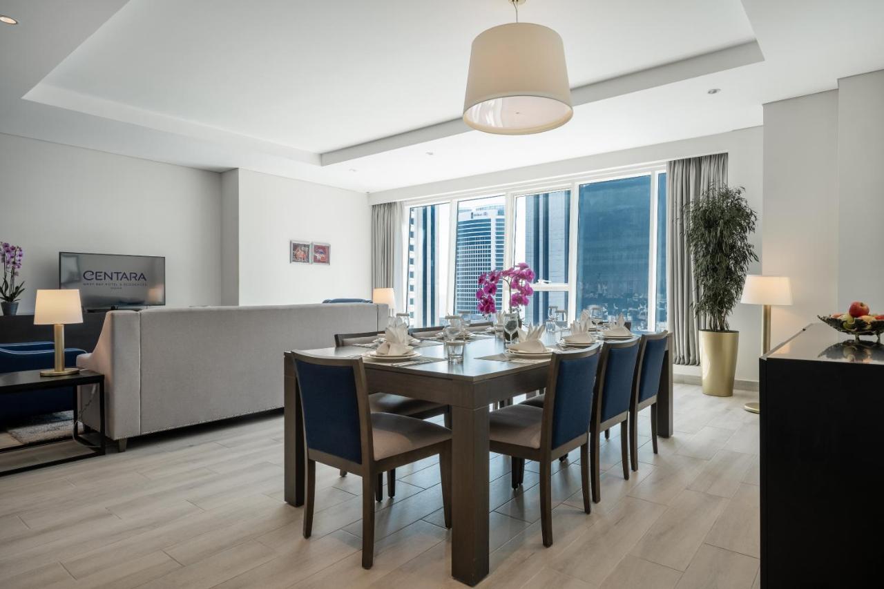 Centara West Bay Hotel & Residences Doha Eksteriør bilde A dining room at the Ritz-Carlton, DIFC