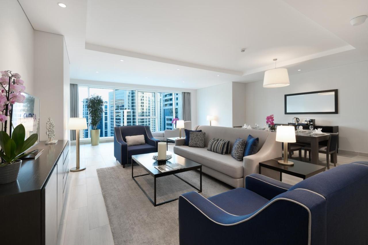 Centara West Bay Hotel & Residences Doha Eksteriør bilde A living room in a typical apartment