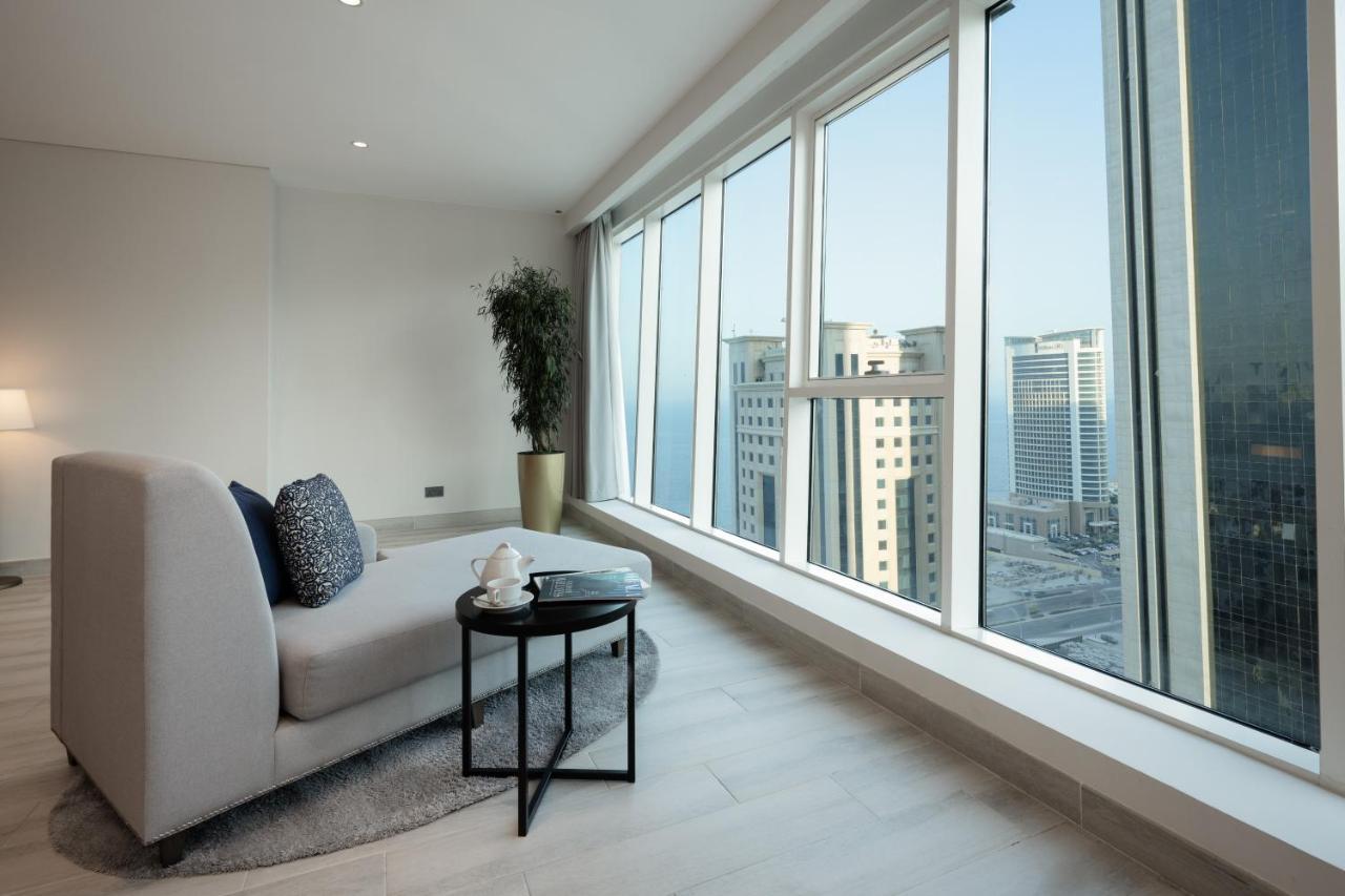 Centara West Bay Hotel & Residences Doha Eksteriør bilde A view from a residential apartment